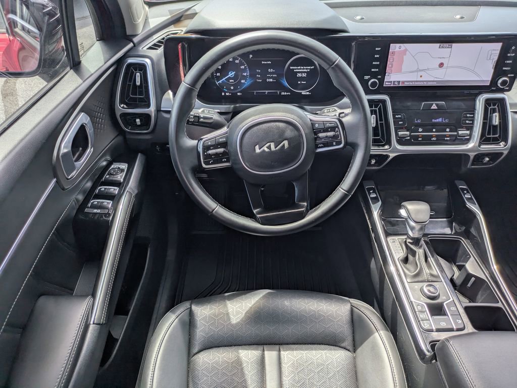 Used 2023 Kia Sorento SX image 18