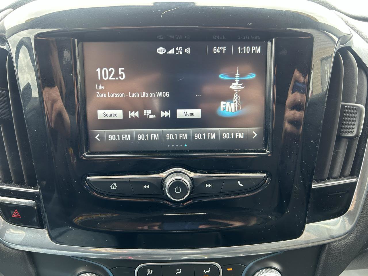 Used 2018 Chevrolet Traverse LS AWD/4WD image 23