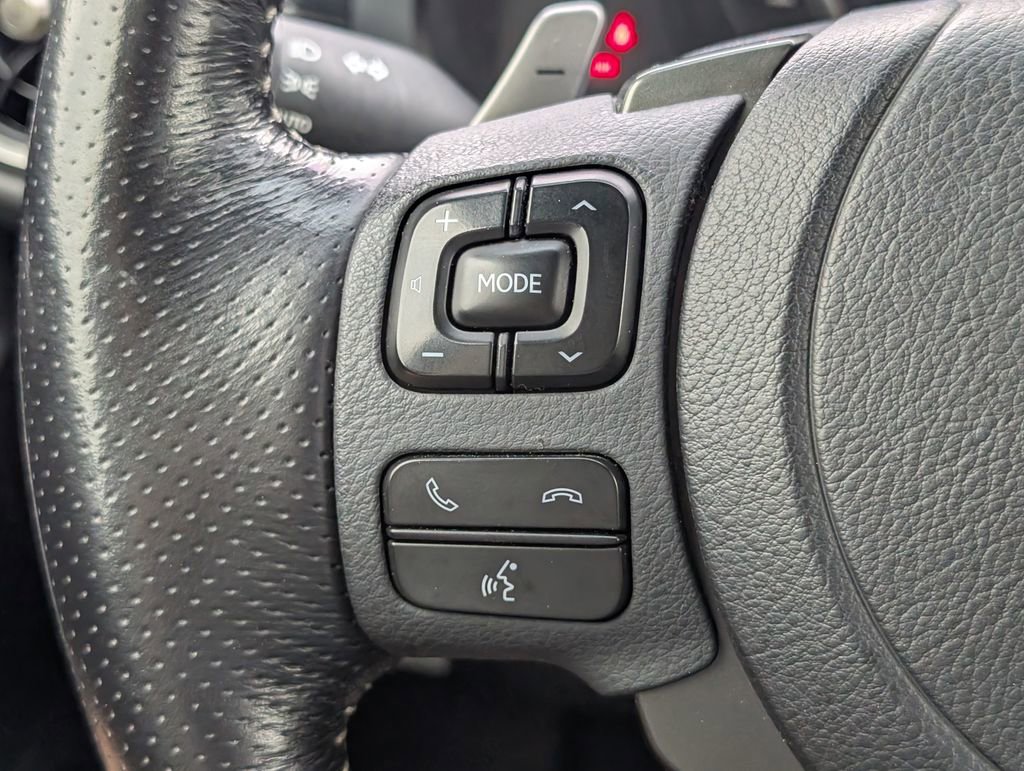 Used 2022 Lexus IS 350 F Sport RWD image 18