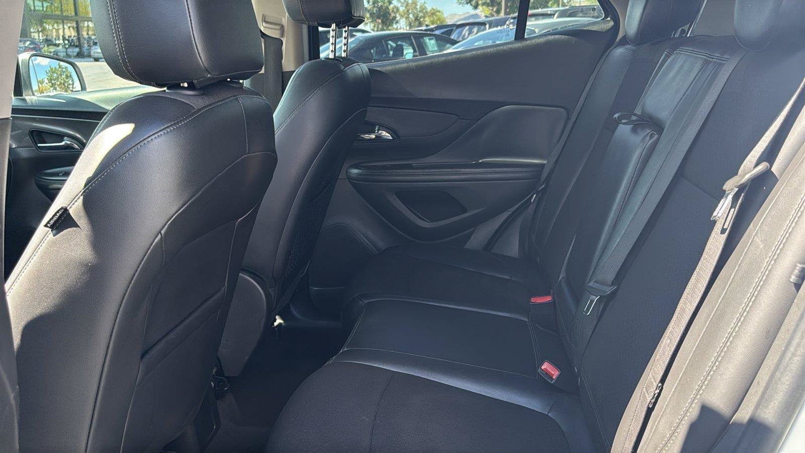 Used 2020 Buick Encore Preferred FWD image 21