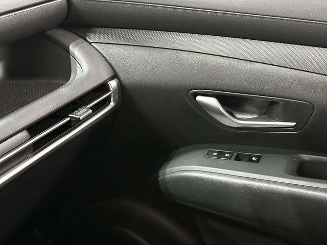 Certified 2025 Hyundai Tucson SE AWD/4WD image 25