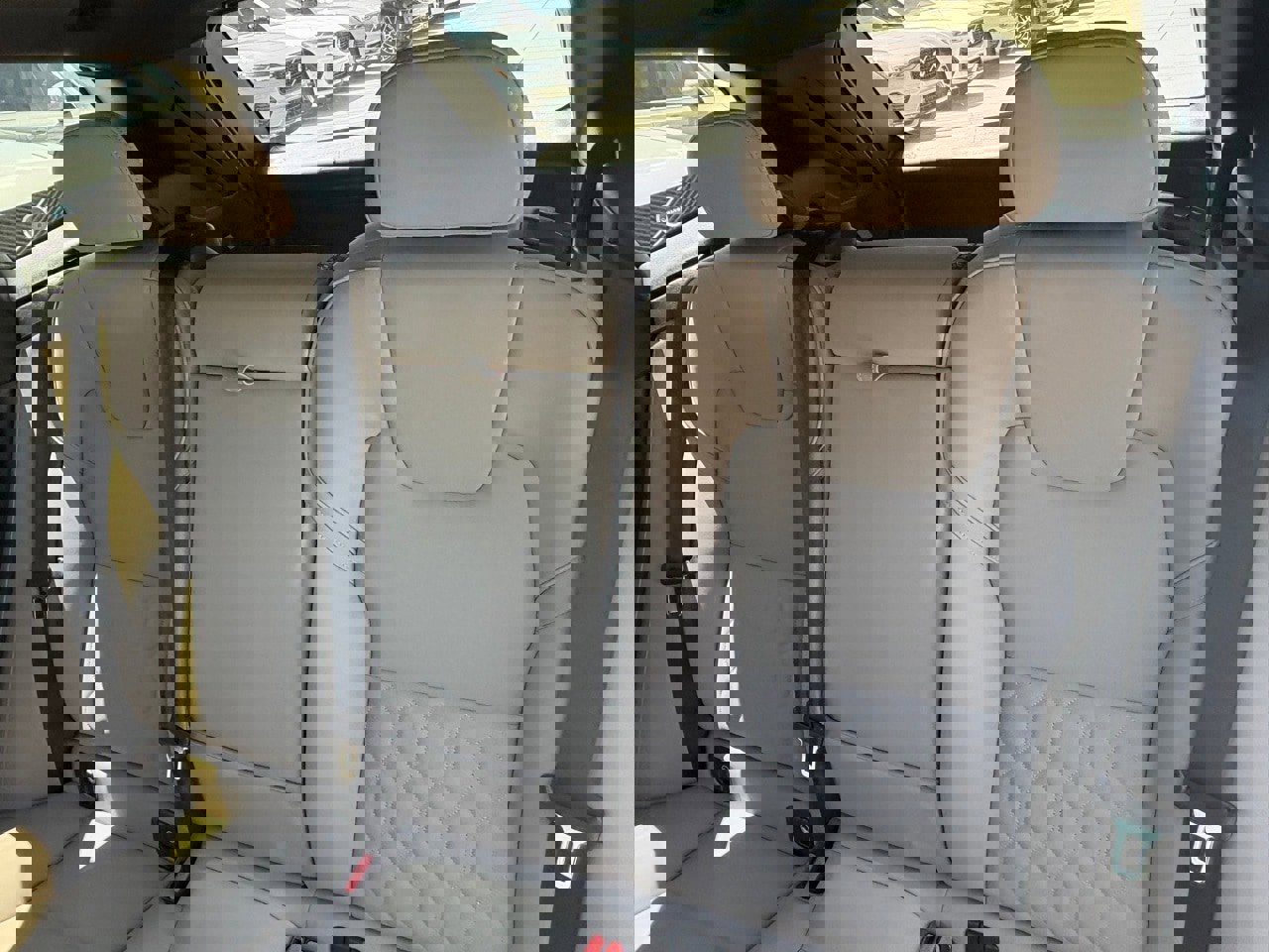 New 2026 Volvo XC60 B5 Plus w/ Protection Package Premier image 21