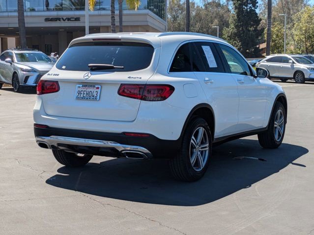 Used 2022 Mercedes-Benz GLC 300 4MATIC image 5