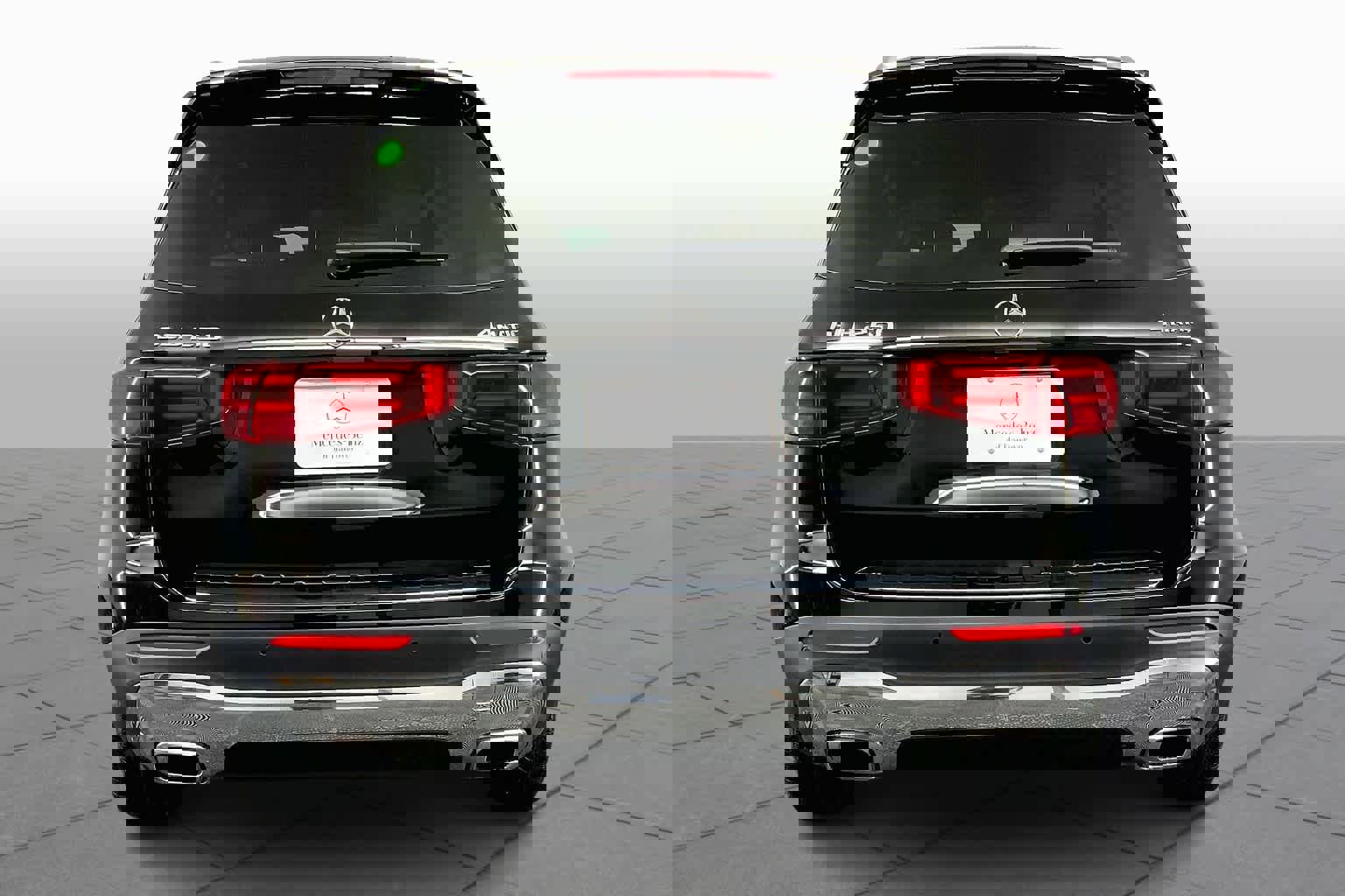 New 2025 Mercedes-Benz GLB 250 4MATIC image 5