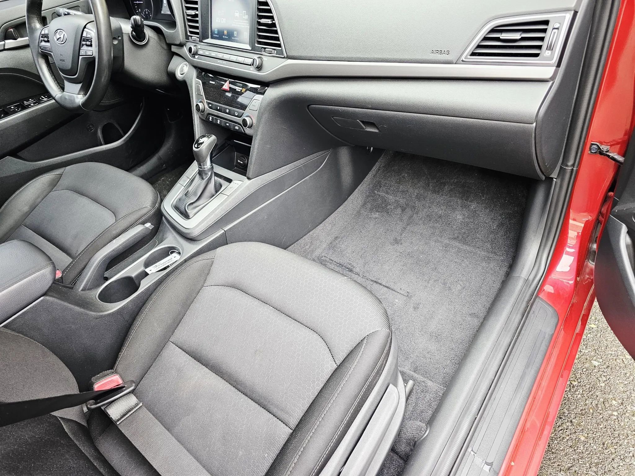 Used 2017 Hyundai Elantra Value Edition w/ Cargo Package image 9