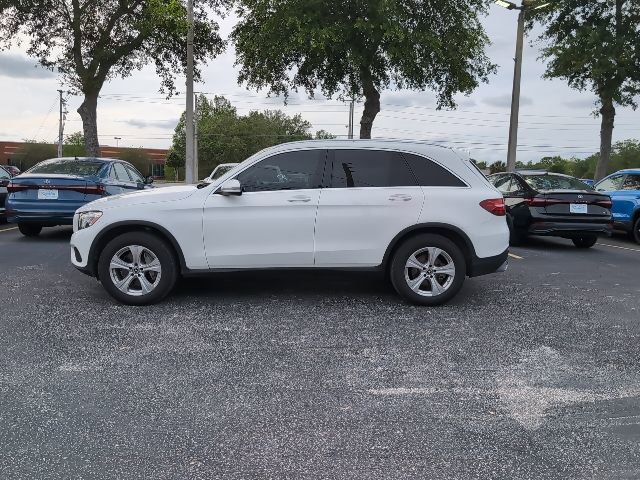 Used 2017 Mercedes-Benz GLC 300 w/ Premium 3 Package image 3