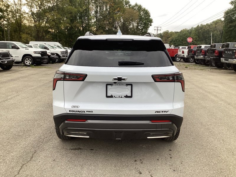 New 2027 Chevrolet Equinox ACTIV w/ Safety and Technology Package AWD/4WD image 6