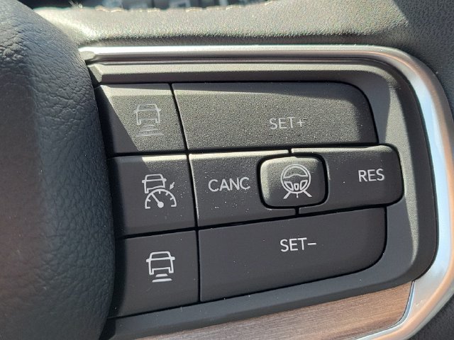 New 2027 Jeep Grand Wagoneer 4WD w/ Premium Group I image 49