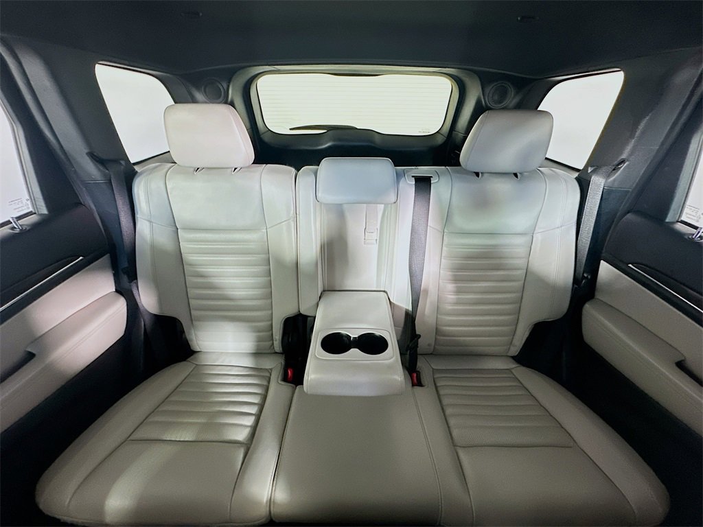 Used 2018 Jeep Grand Cherokee Limited image 13