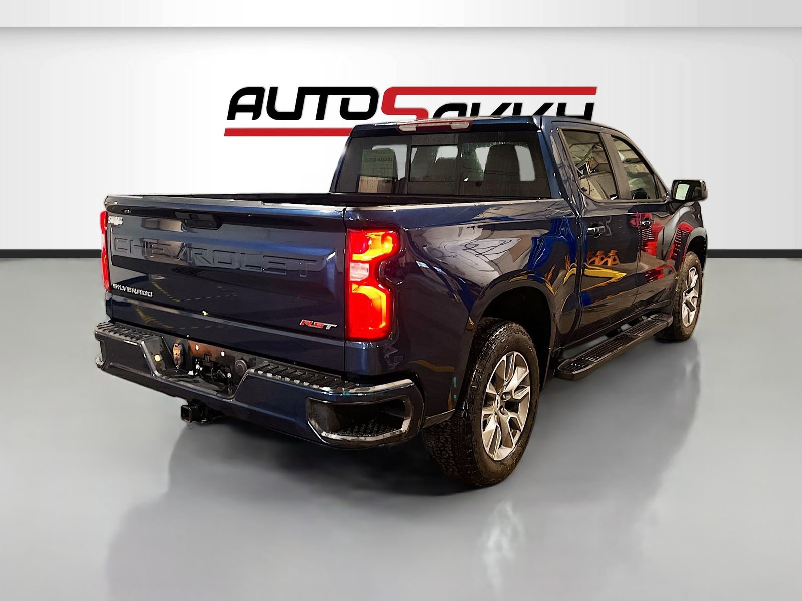 Used 2022 Chevrolet Silverado 1500 RST w/ Convenience Package II AWD/4WD image 7