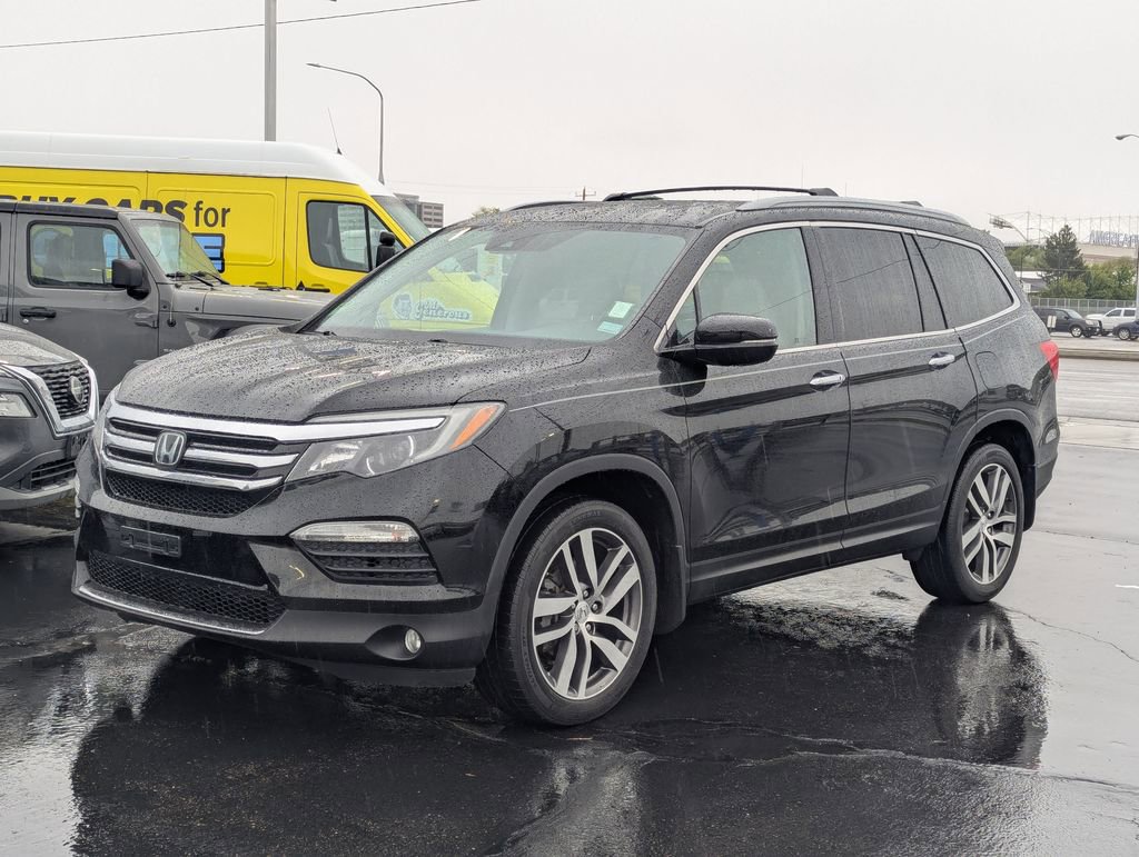 Used 2017 Honda Pilot Touring image 9