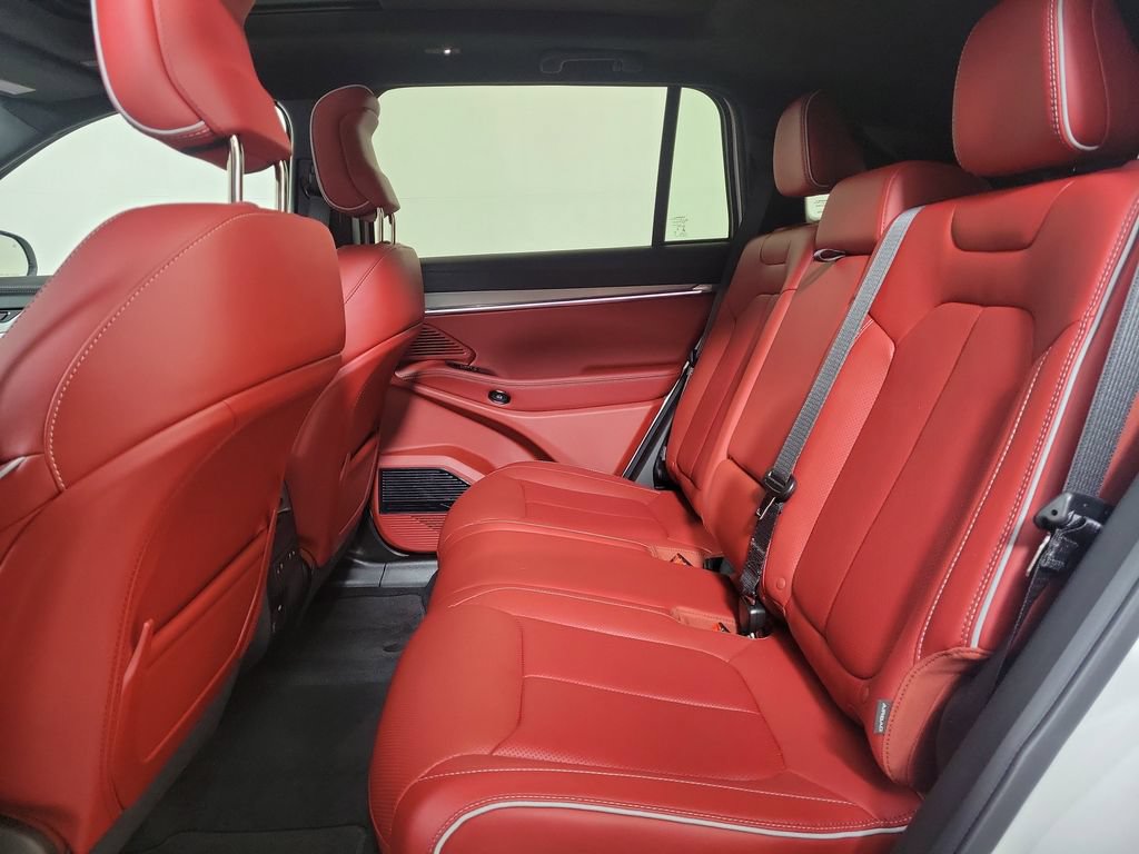 Used 2025 Jeep Wagoneer S Launch Edition AWD/4WD image 23