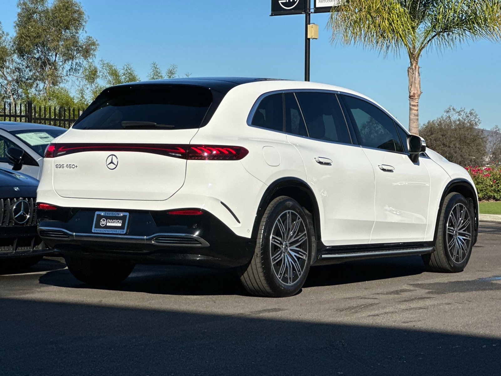 Certified 2023 Mercedes-Benz EQS 450+ SUV image 3