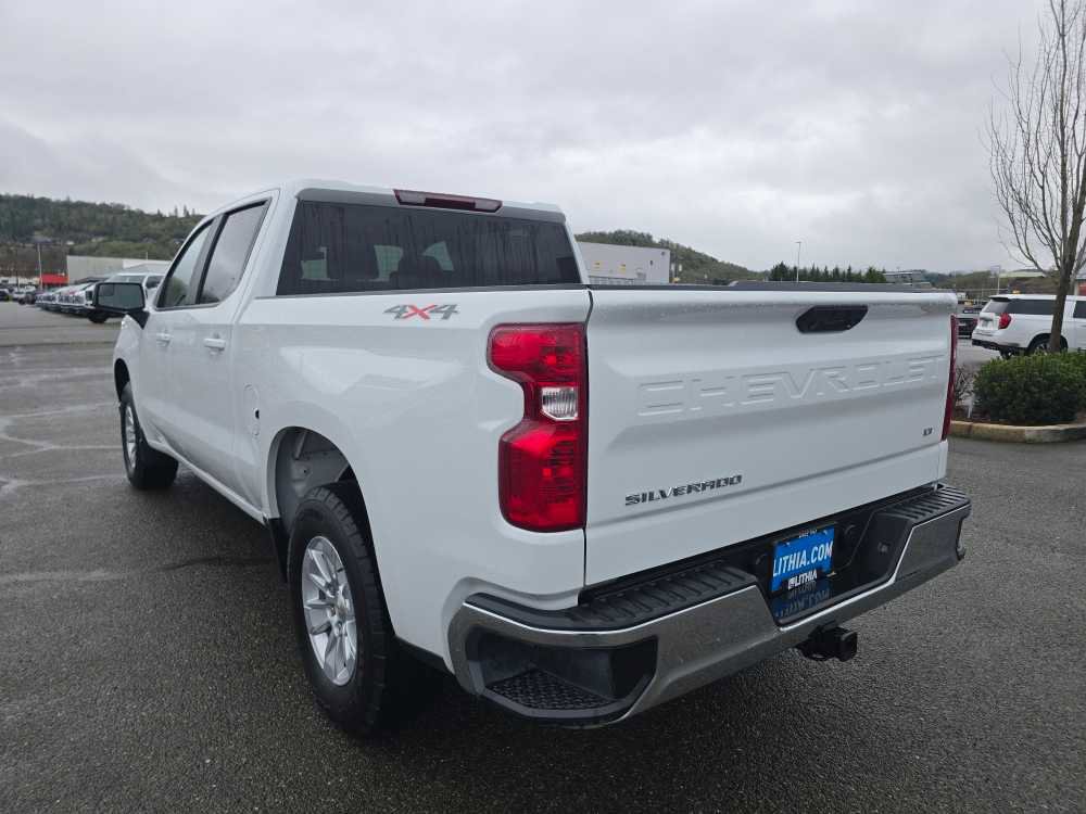 Used 2025 Chevrolet Silverado 1500 LT w/ Work Truck Package image 3