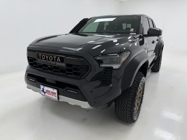 Used 2026 Toyota Tacoma 4x4 Double Cab Hybrid image 4