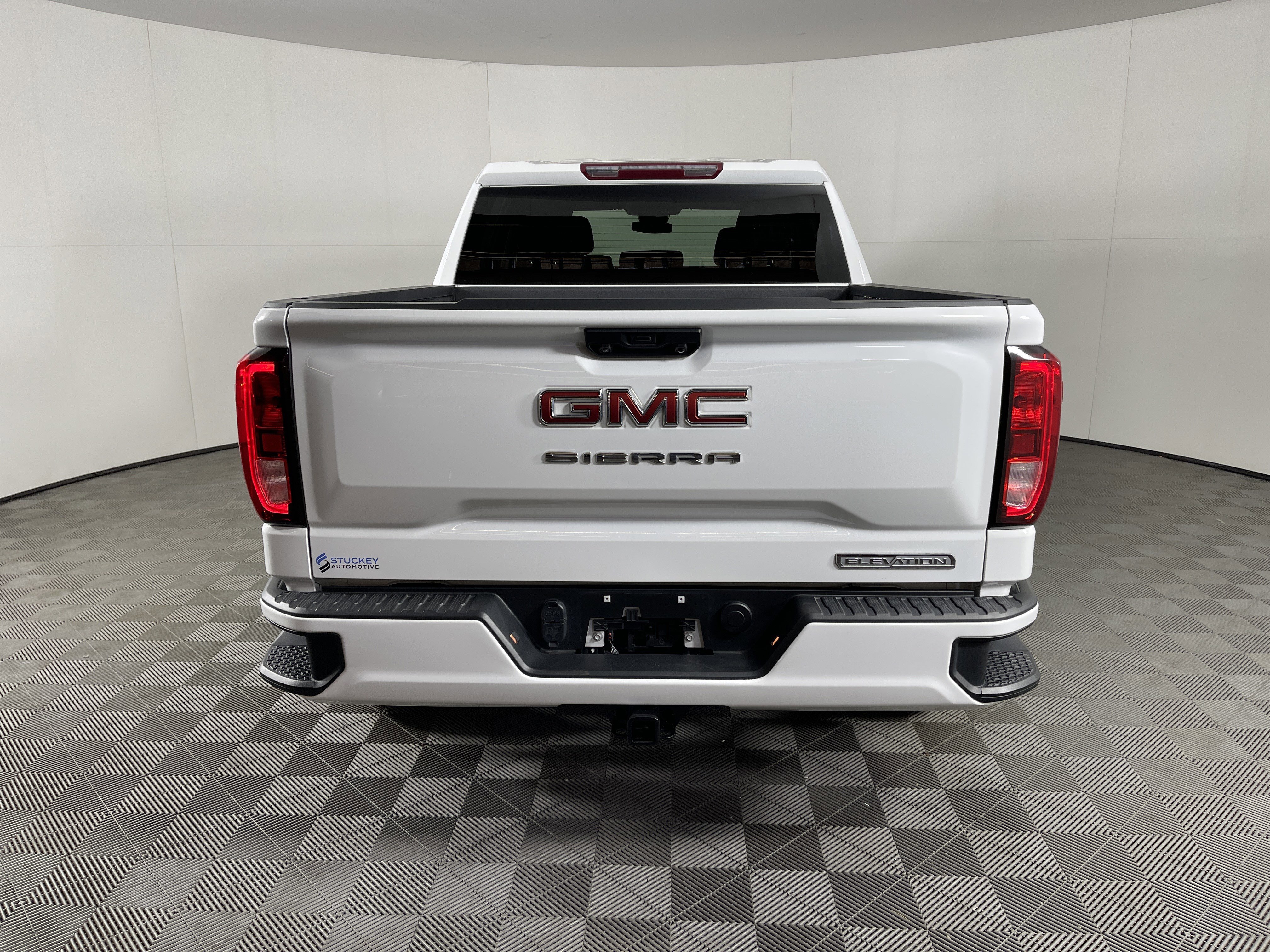 Used 2023 GMC Sierra 1500 Elevation w/ LPO, GMC Protection Package image 4