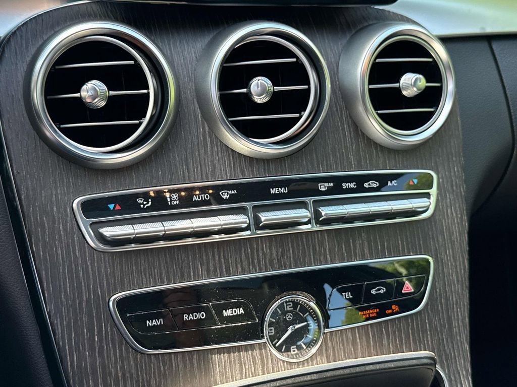 Used 2019 Mercedes-Benz C 300 4MATIC Sedan w/ Premium Package image 20