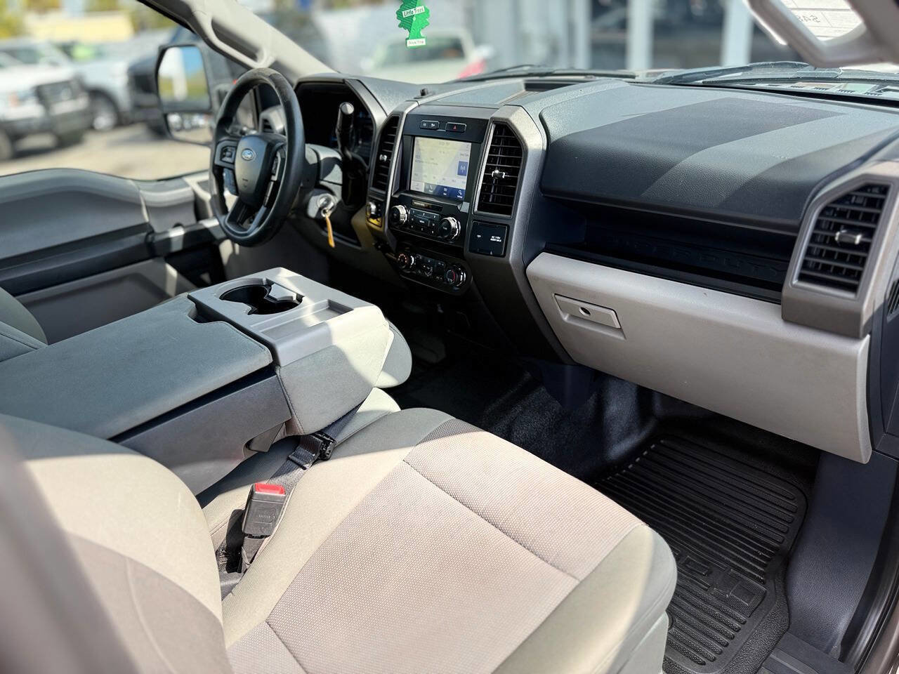 Used 2022 Ford F350 XL w/ Power Equipment Group image 27