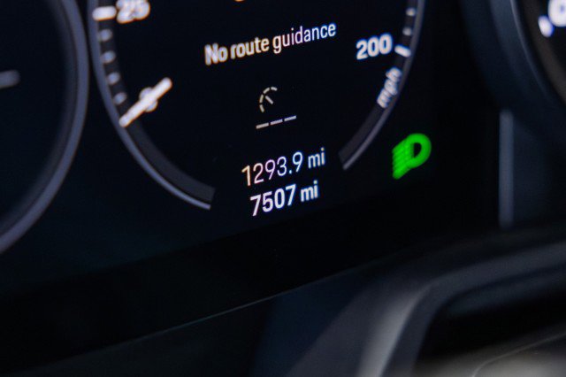 Used 2024 Porsche 911 Targa 4S w/ Premium Package image 46