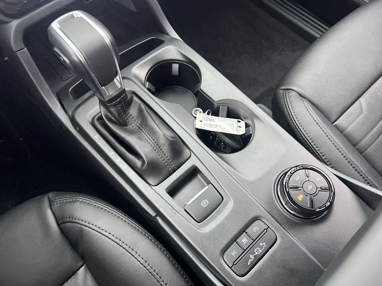 New 2025 Ford Ranger Lariat w/ FX4 Off-Road Package image 9