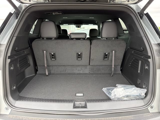 New 2026 GMC Acadia Elevation w/ Super Cruise Package FWD image 25