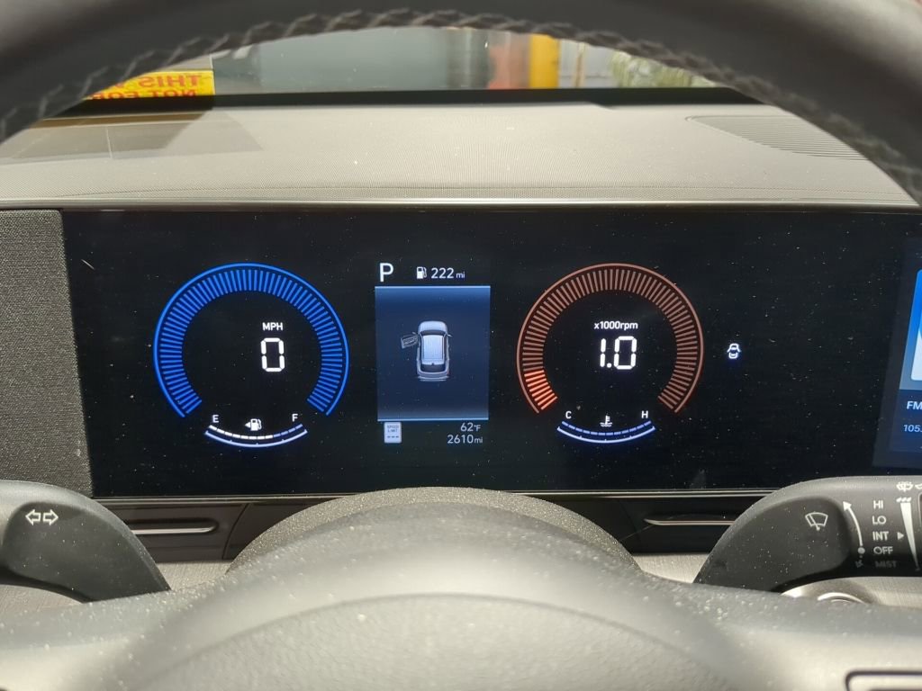 Used 2025 Hyundai Kona SEL image 10