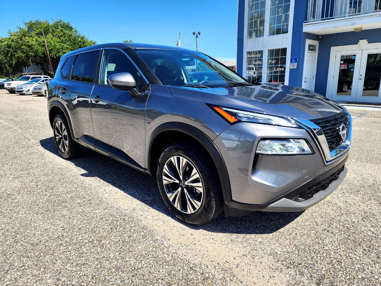 Used 2023 Nissan Rogue SV image 7