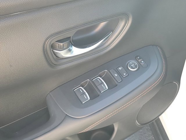 Certified 2024 Honda HR-V Sport image 19