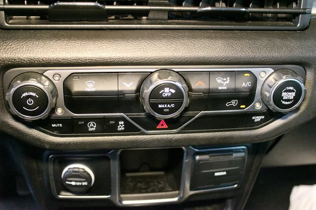 Used 2024 Jeep Wrangler Sport AWD/4WD image 22