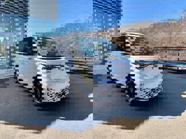 New 2025 Volkswagen ID. Buzz Pro S image 3