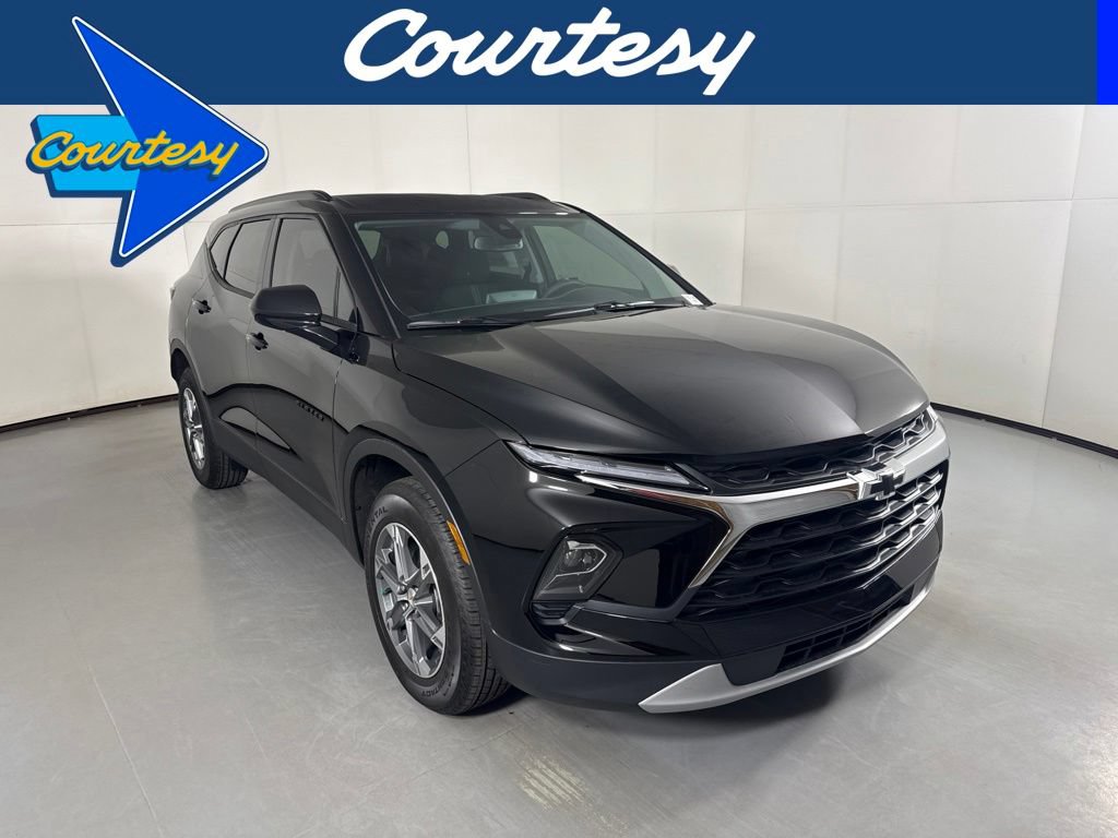 New 2026 Chevrolet Blazer LT w/ Convenience Package FWD image 1