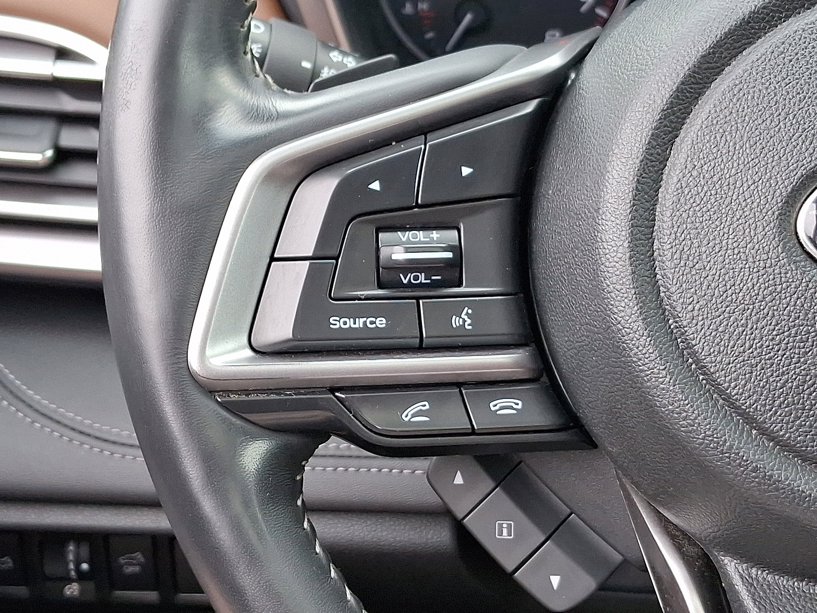 Used 2021 Subaru Outback Touring XT image 22