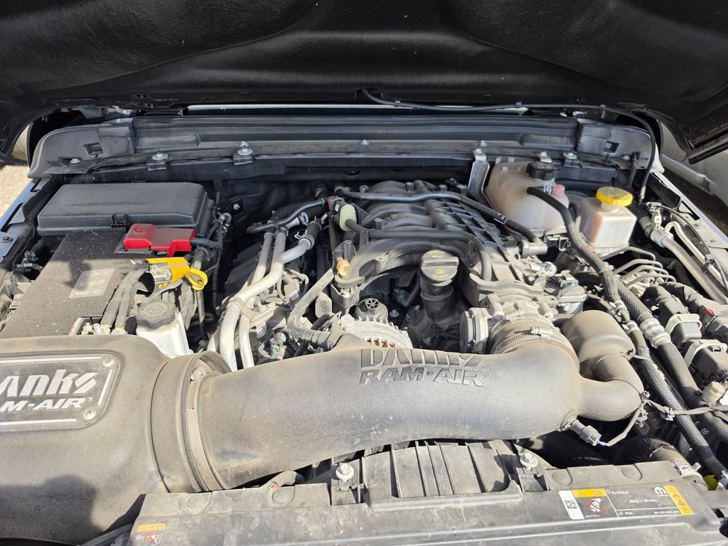 Used 2023 Jeep Gladiator Mojave w/ Cold Weather Group image 9