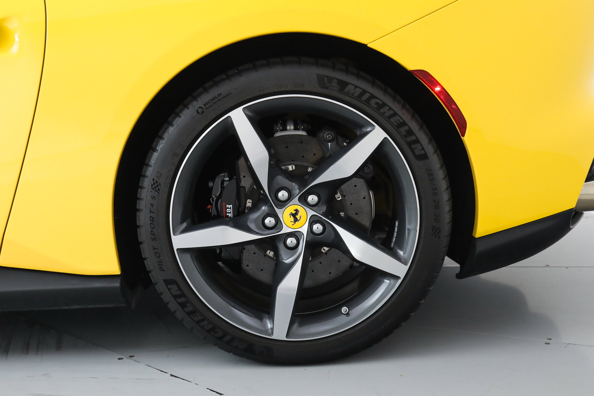 Certified 2023 Ferrari Portofino M image 41