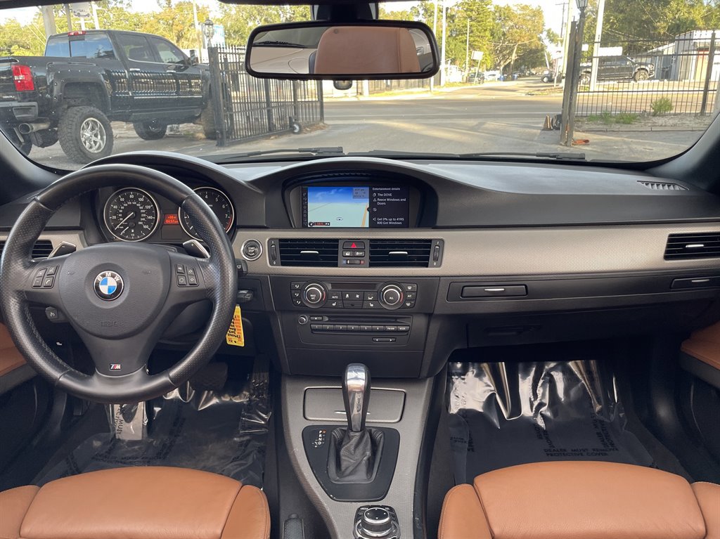 Used 2013 BMW 335i Convertible image 5