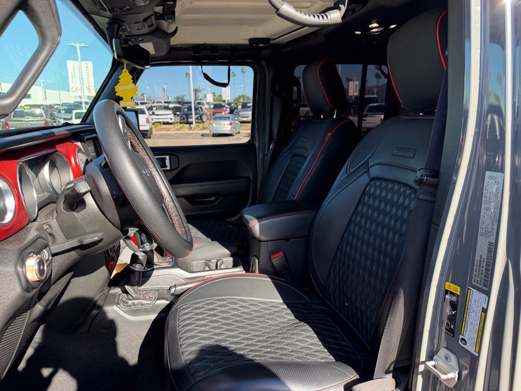 Used 2021 Jeep Wrangler Unlimited Rubicon AWD/4WD image 5