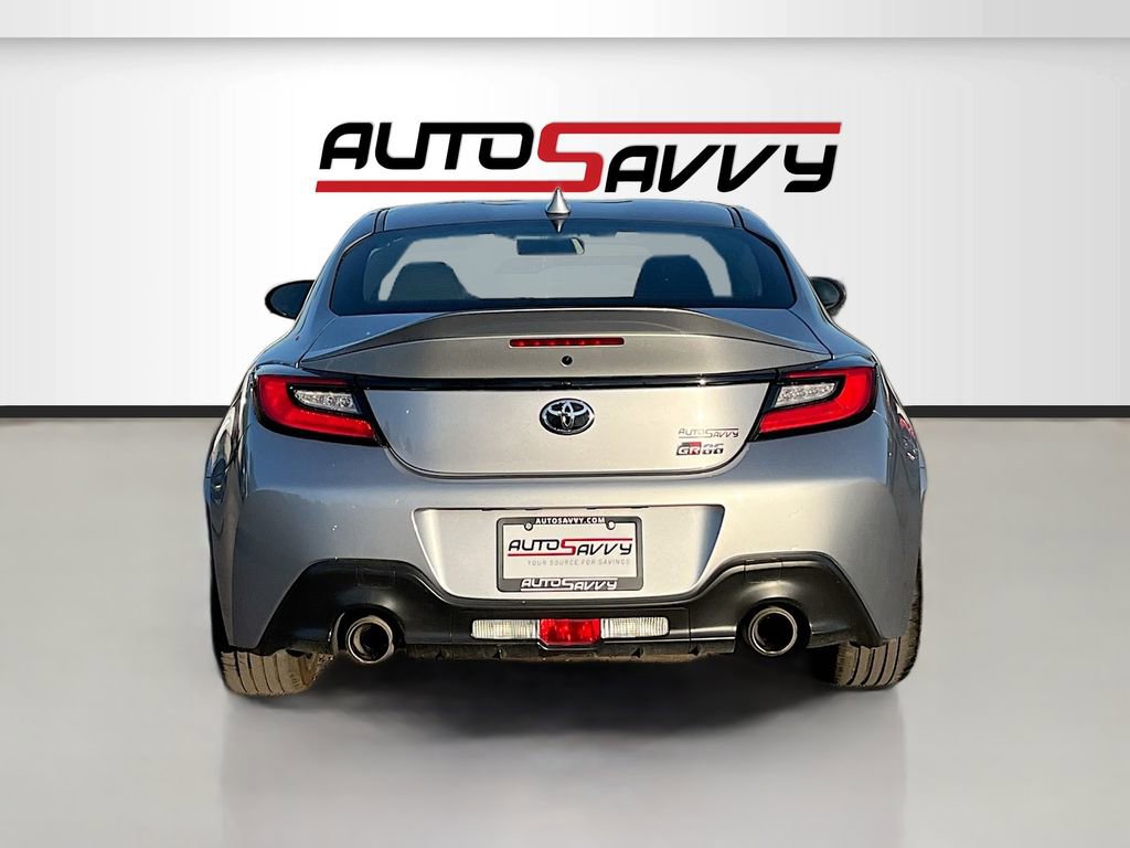Used 2024 Toyota GR86 Premium RWD image 6