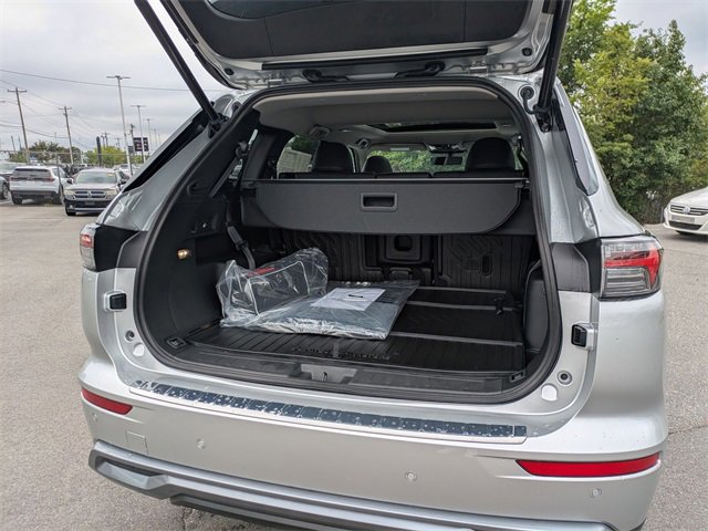 New 2025 Mitsubishi Outlander SE image 31