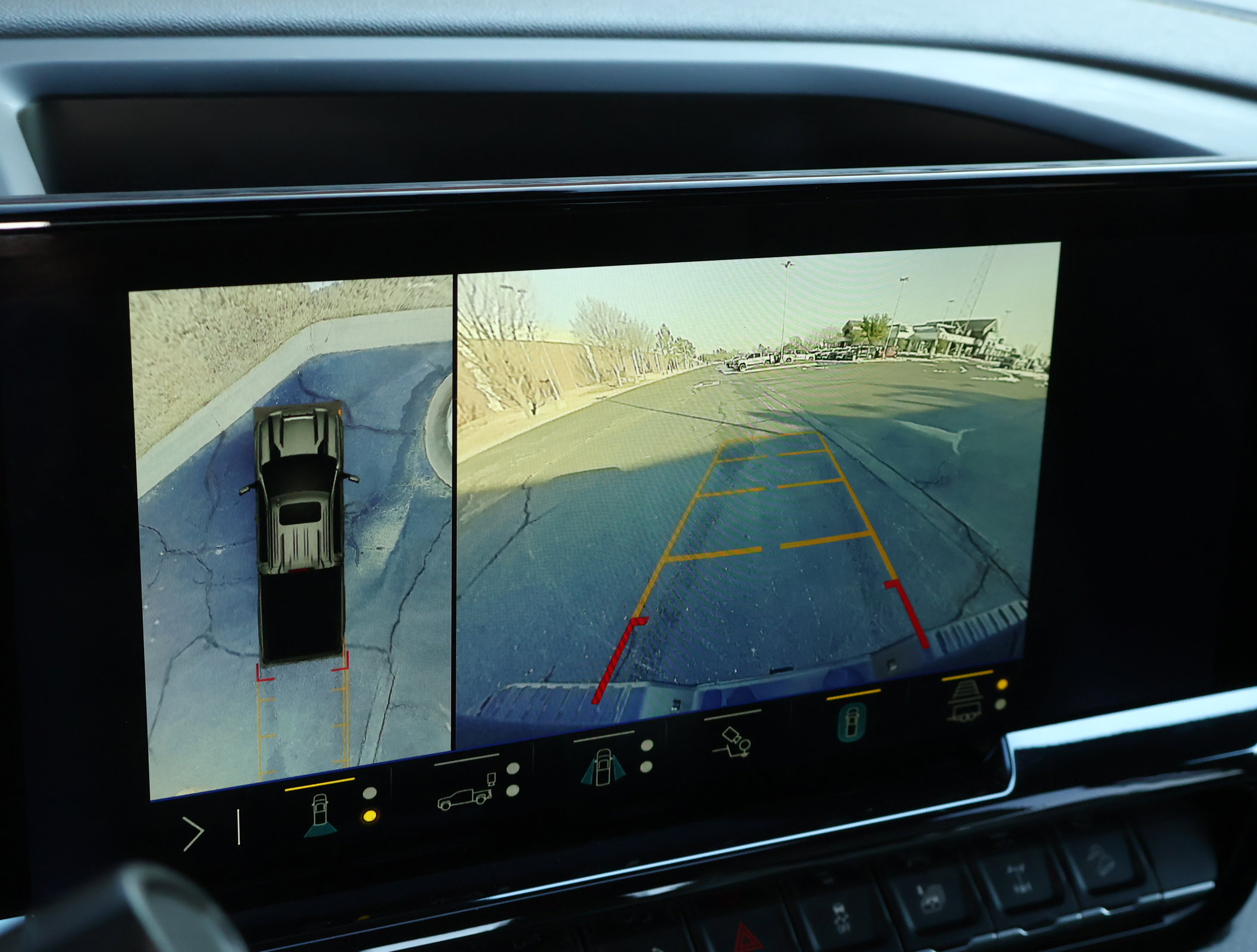 Certified 2025 Chevrolet Silverado 2500 ZR2 w/ Technology Package image 5