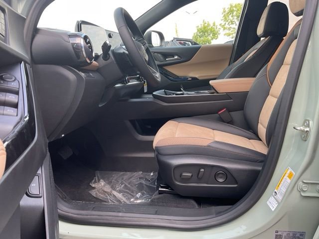 New 2026 Chevrolet Equinox ACTIV w/ Convenience Package III image 11