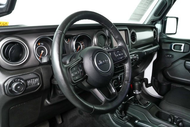 Used 2022 Jeep Wrangler Sport S image 4