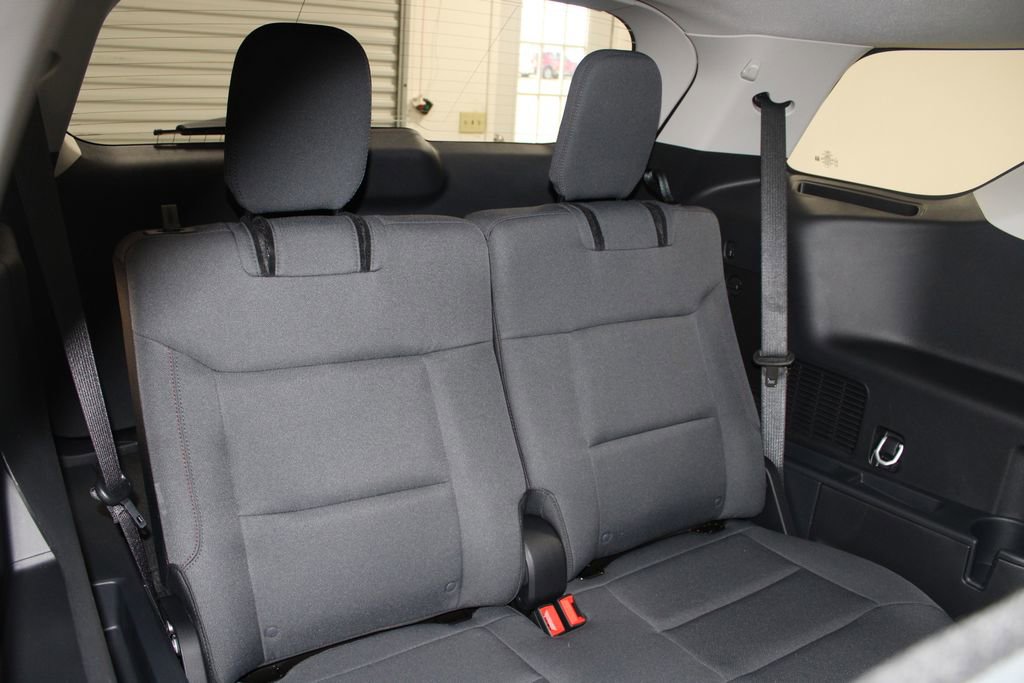 New 2026 Ford Explorer Active RWD image 31