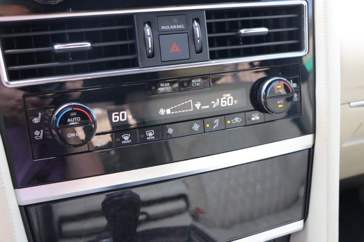 Used 2023 INFINITI QX80 Sensory w/ Cargo Package RWD image 25