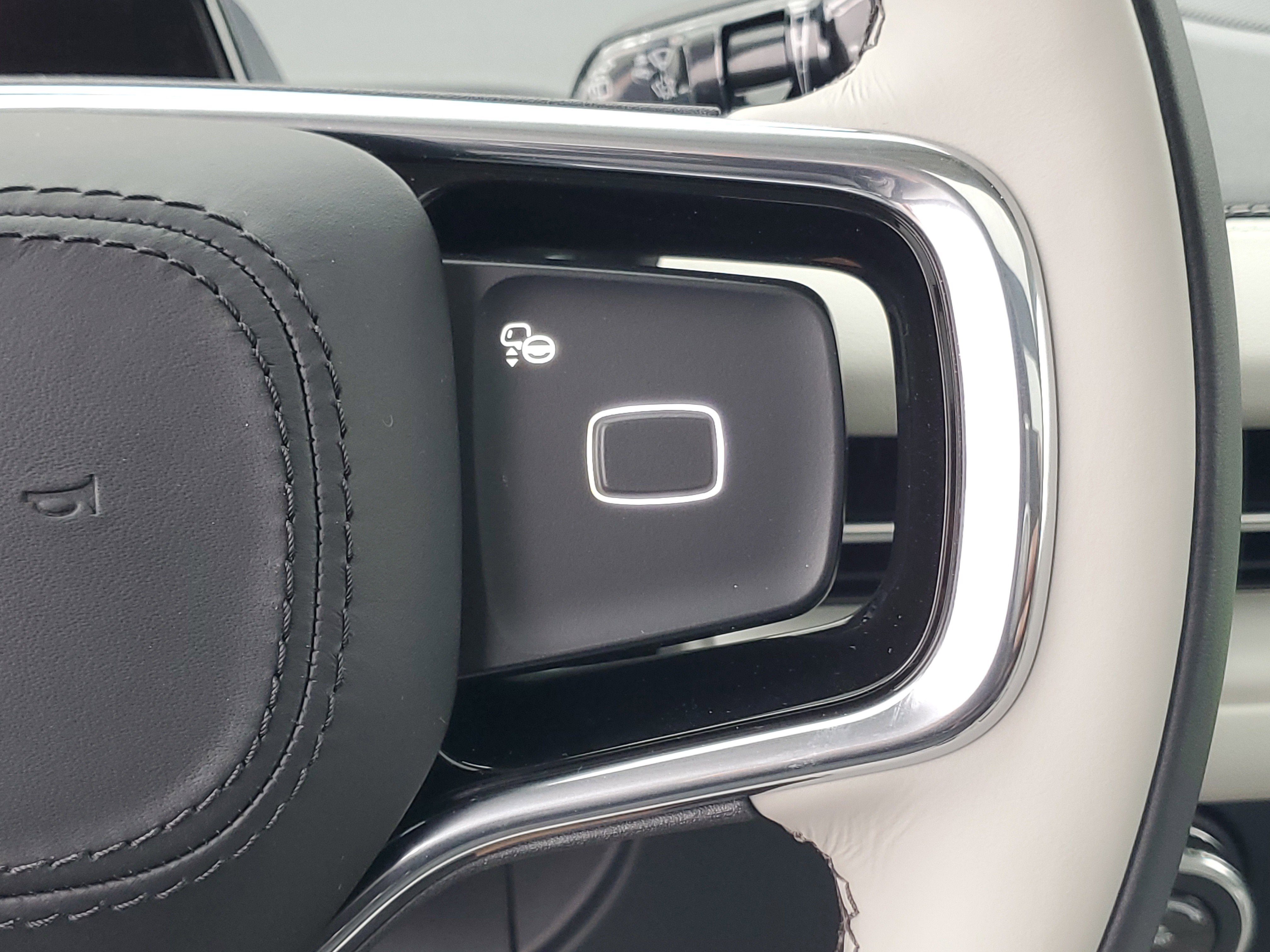 New 2025 Lincoln Navigator Reserve image 18