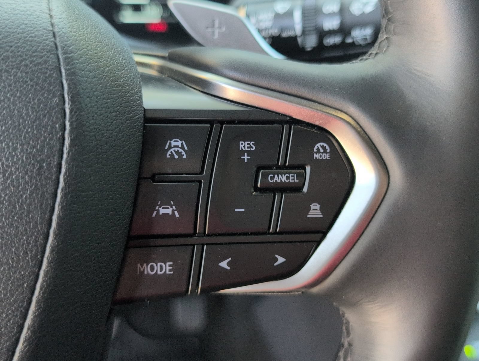 Certified 2025 Lexus GX 550 w/ Cold Area Package AWD/4WD image 18