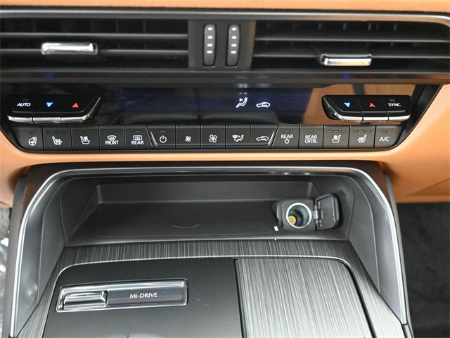 New 2025 MAZDA CX-70 3.3 Turbo S w/ Premium Plus image 17