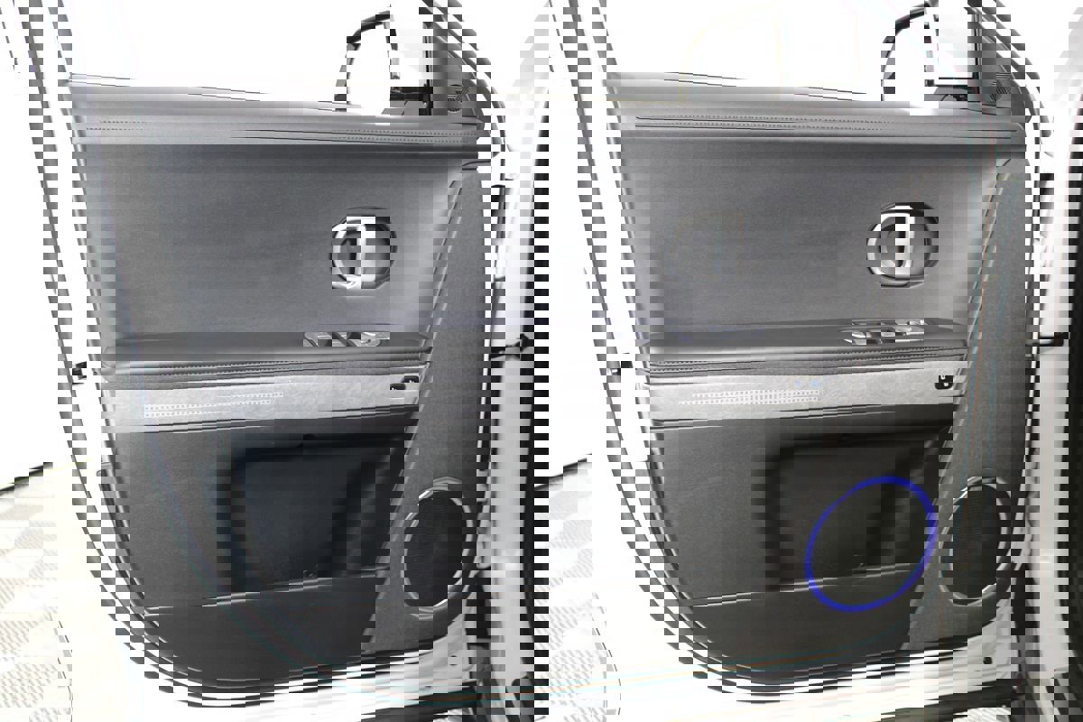 Used 2023 Hyundai Ioniq 5 Limited image 6