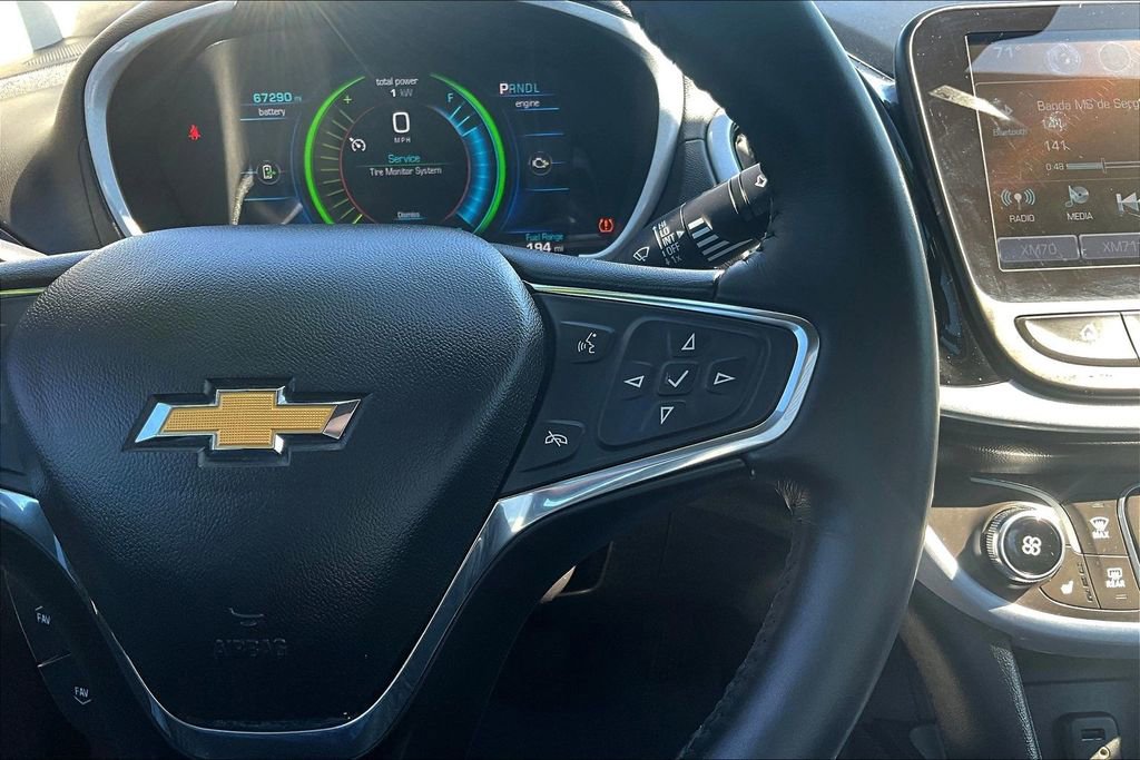 Used 2017 Chevrolet Volt LT w/ Comfort Package image 19