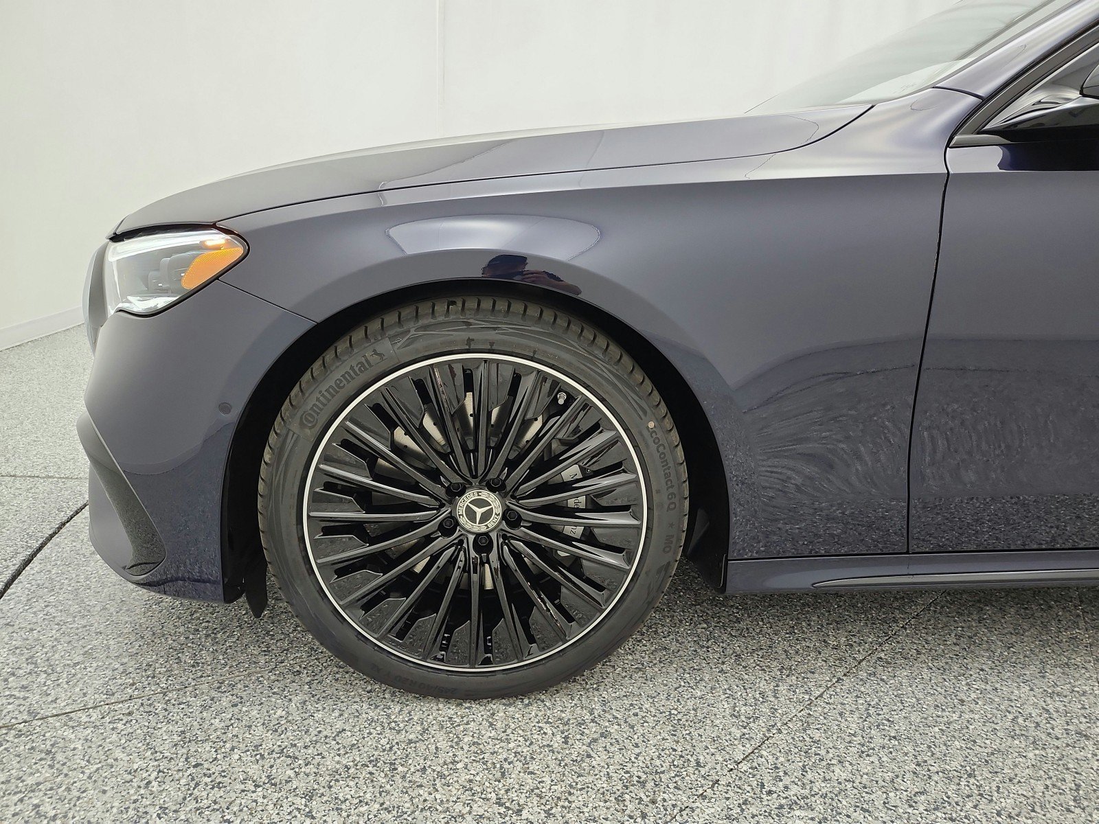 New 2027 Mercedes-Benz E 450 4MATIC Sedan image 13