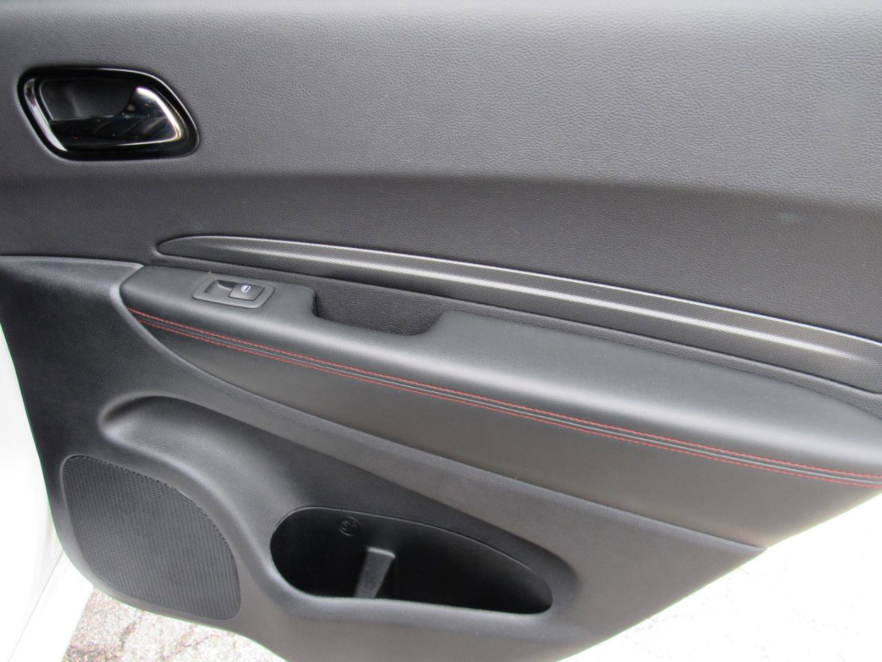 Used 2025 Dodge Durango GT AWD/4WD image 39